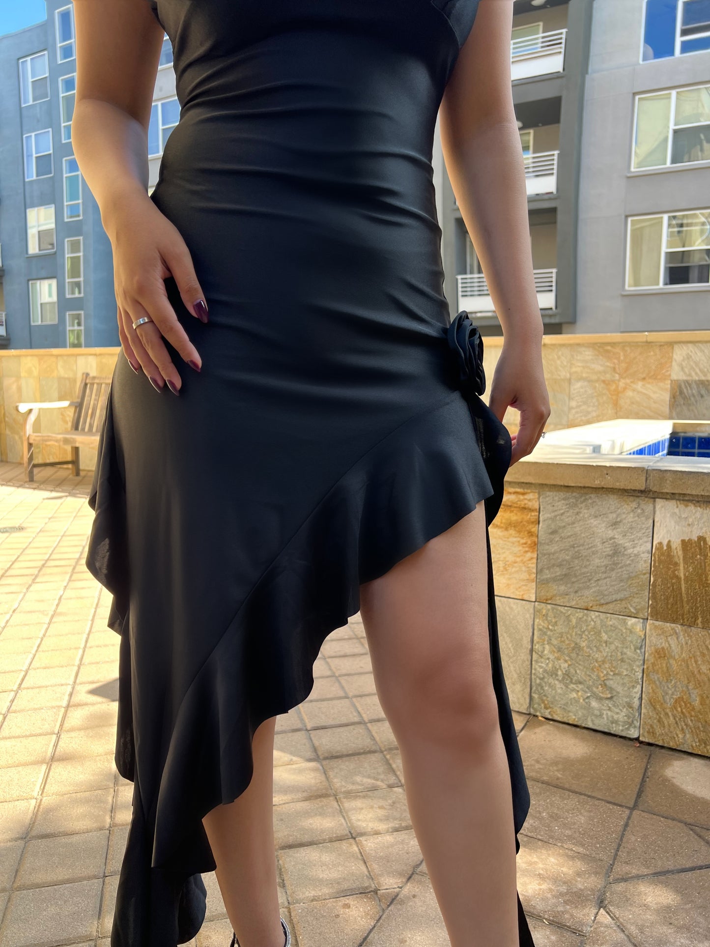 THAT GIRL ROSE RUFFLE DRESS