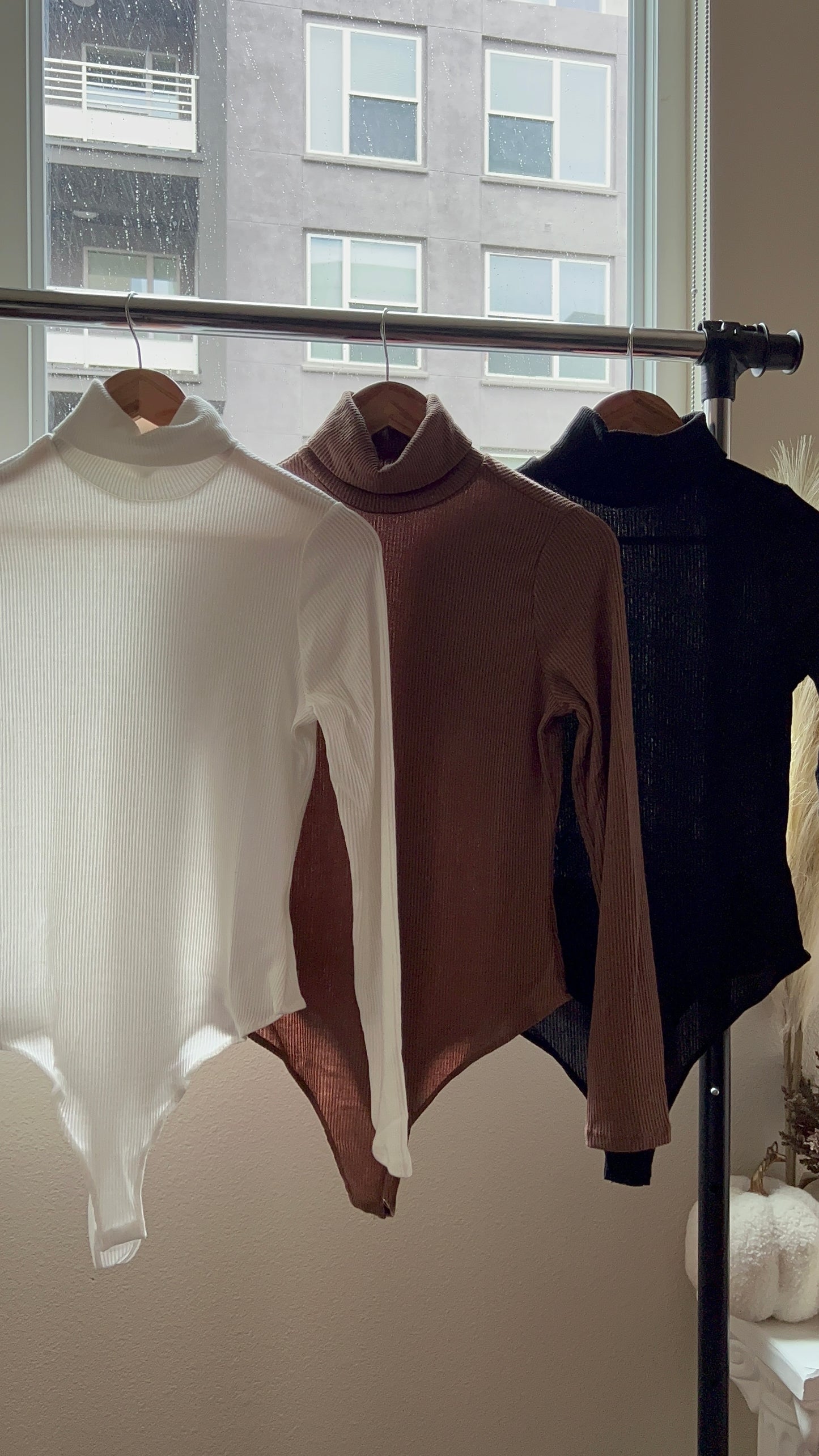 FALL STAPLES TURTLE NECK BODYSUITS