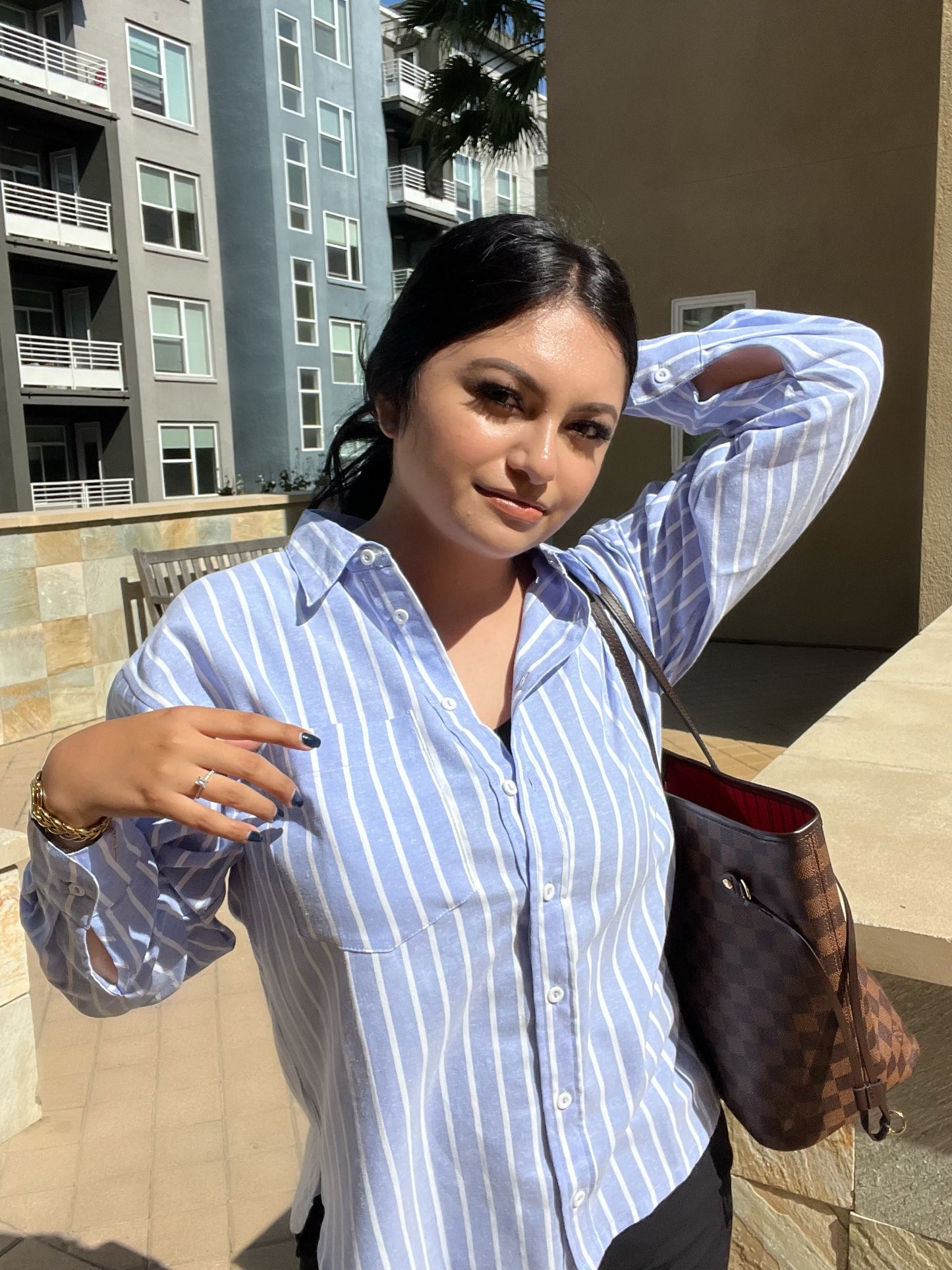 STRIPES BUTTON UP (BLUE)
