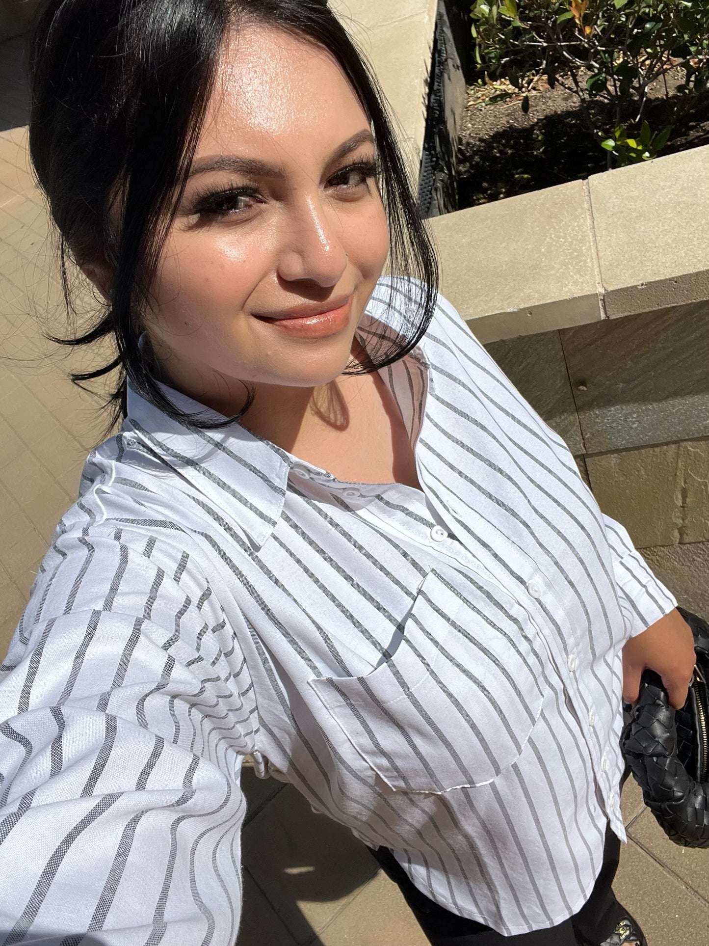 STRIPES BUTTON UP (WHITE)