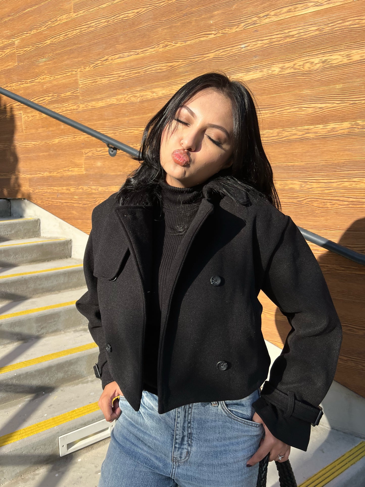 IN THE CITY CROPPED COAT (BLACK)