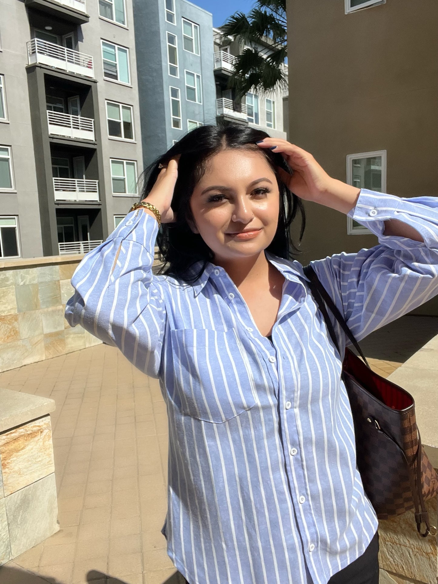 STRIPES BUTTON UP (BLUE)
