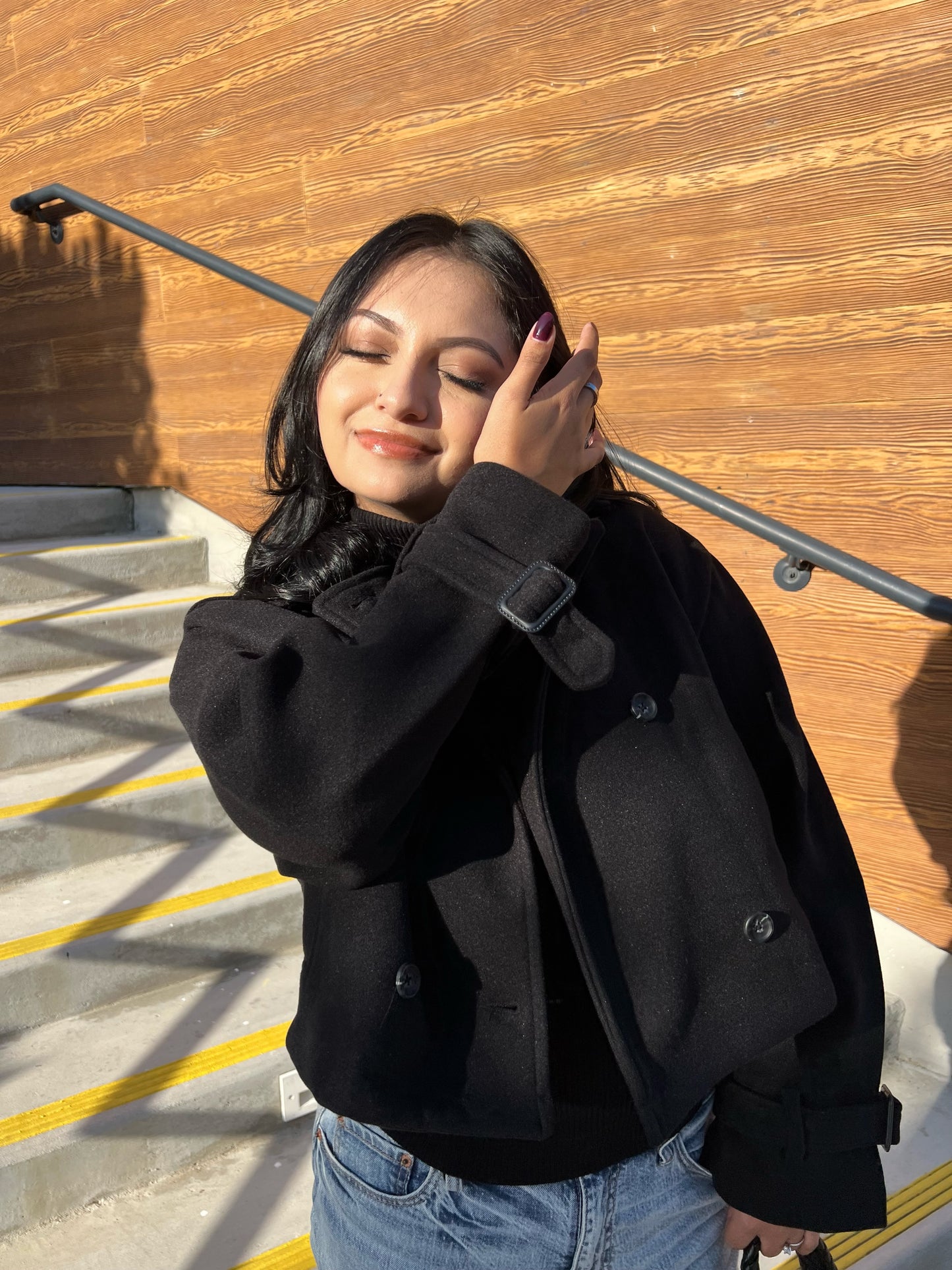 IN THE CITY CROPPED COAT (BLACK)