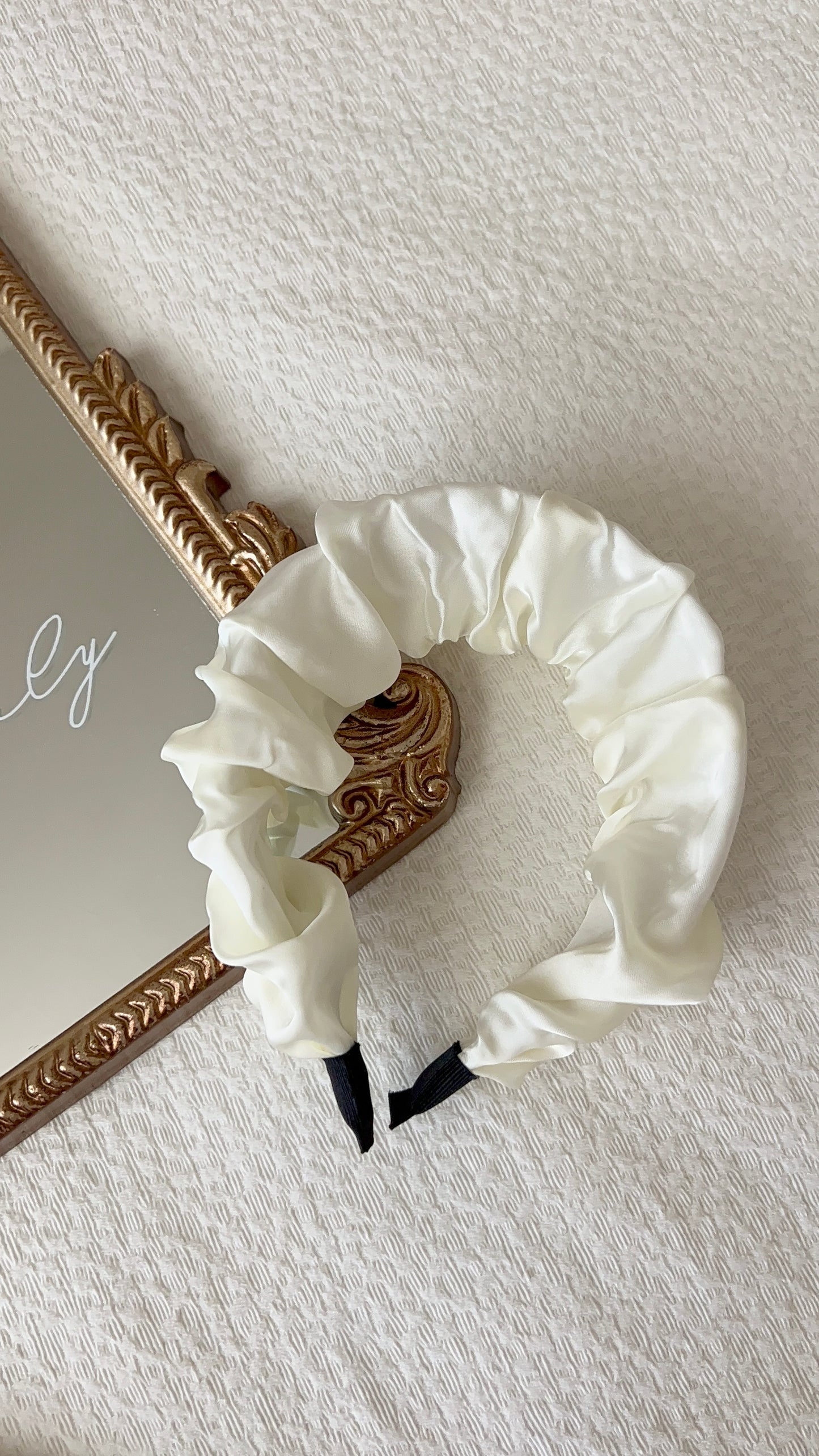 BEIGE COLLECTION HEADBANDS