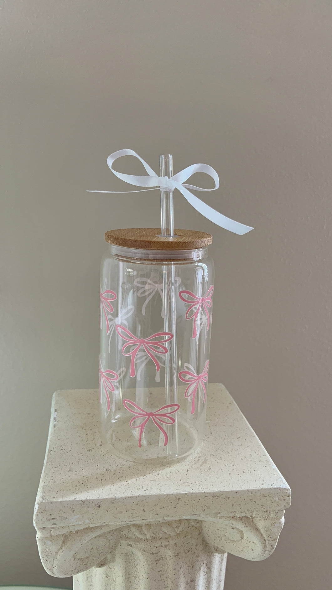 PINK BOWS GLASS CUPS